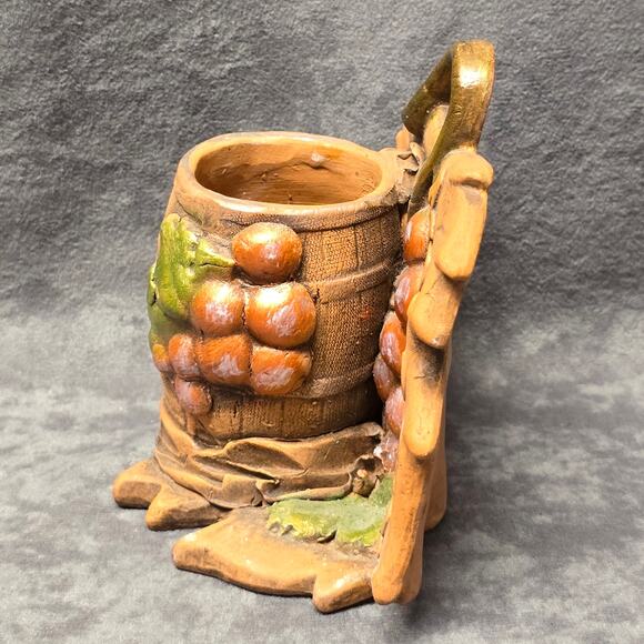 Moldova Clay Wine Barrel Grapes & Leaf Hangable Wall Decorative Rustic Decor - Picture 3 of 11